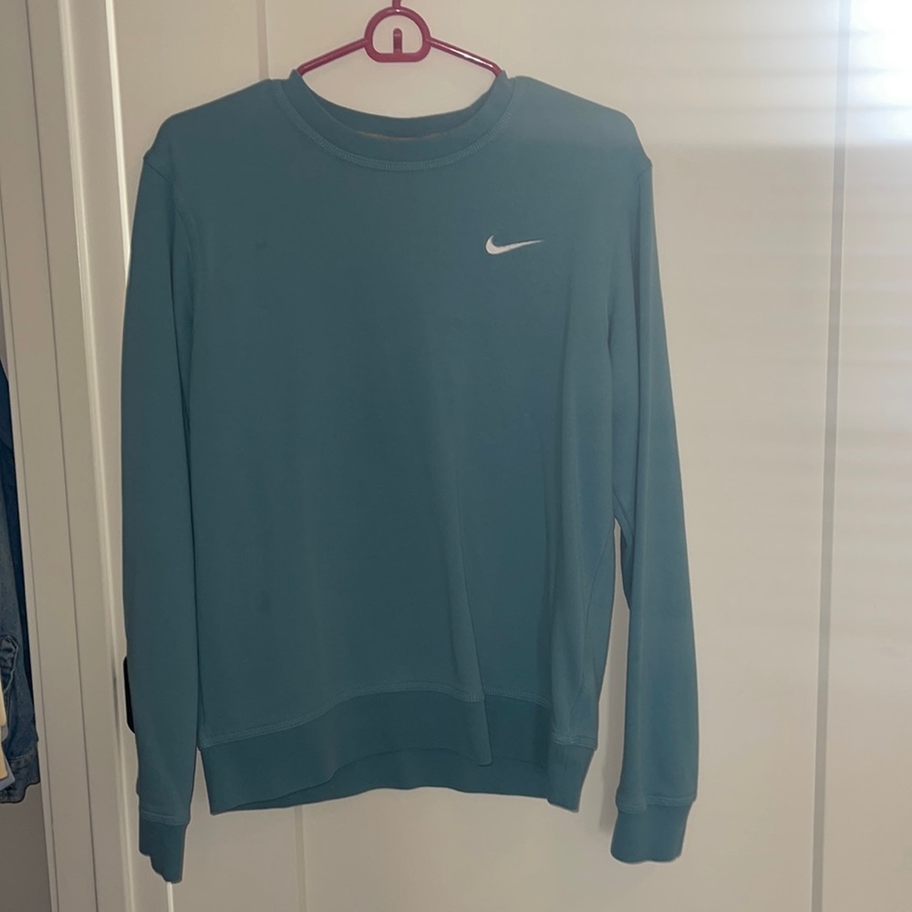 Super cute crew neck